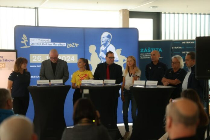 Z tiskové konference ke konání 1. ročníku Zlatého maratonu Emila Zátopka Ostrava. Foto Atletický klub SSK Vítkovice