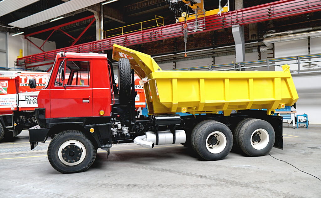 Rozloučení s modelovou řadou Tatra 815