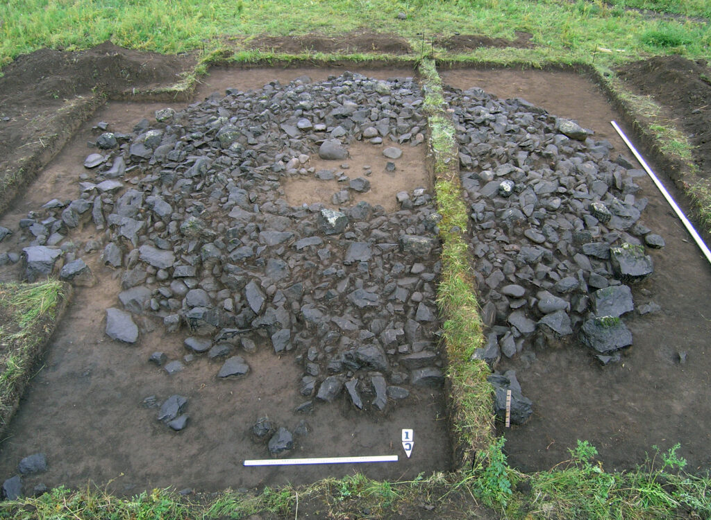 Archeologické naleziště s kamennou strukturou