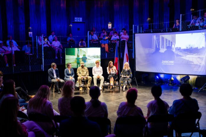 Panelová diskuse v Českém pavilonu na EXPO 2025 s účastí zástupců Ukrajiny a Japonska