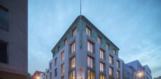 Vizualizace projektu Malé Lauby v centru Ostravy s novými byty, službami v přízemí a aktivním parterem.