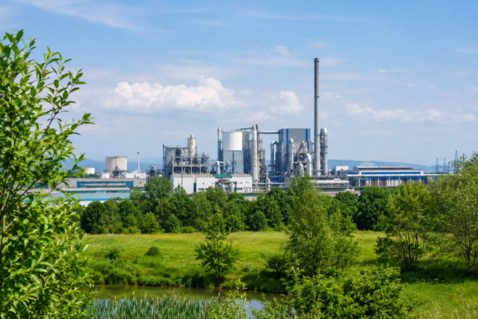 Lenzing Biocel Paskov a Moravskoslezský kraj splnily dobrovolnou dohodu o životním prostředí.